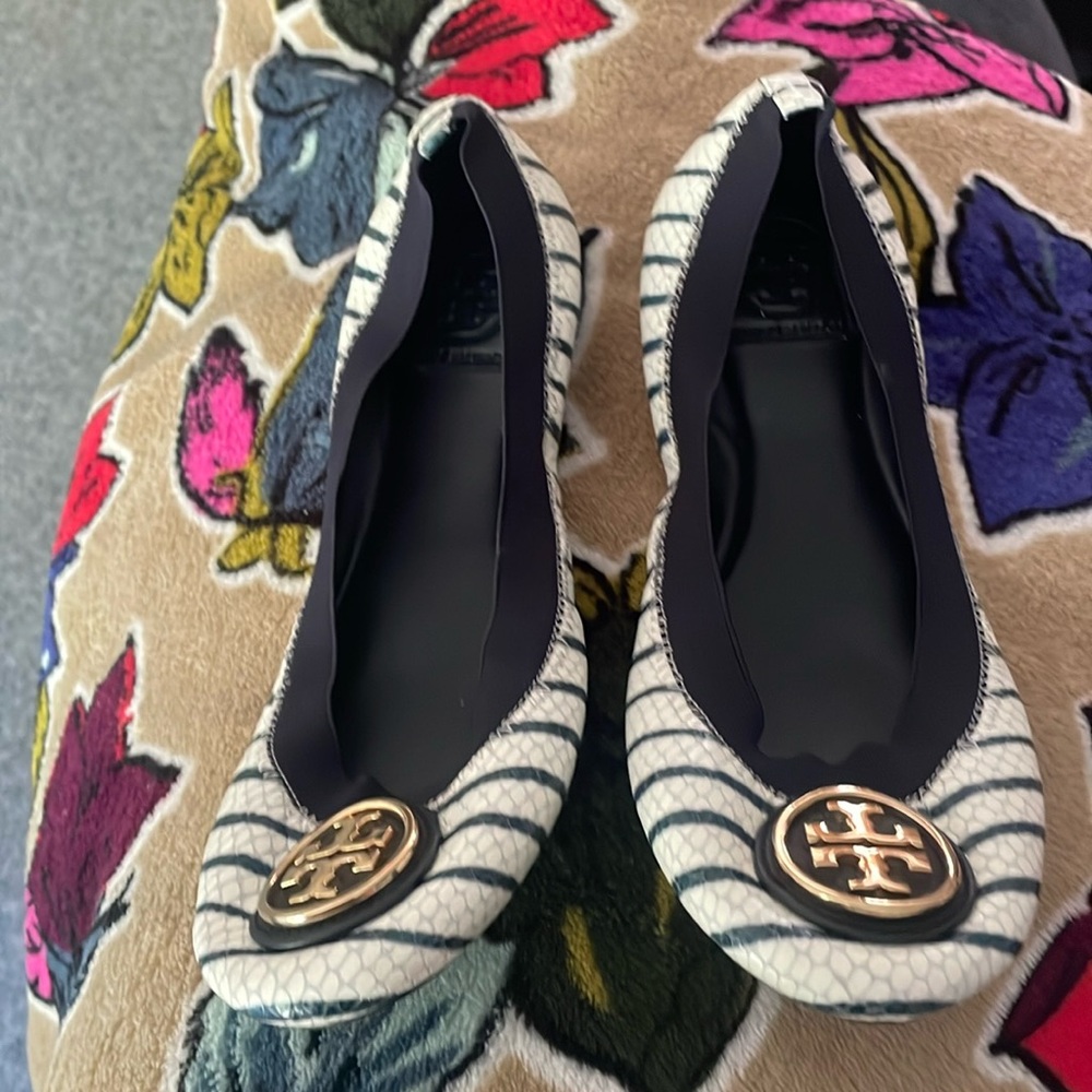 Tory Burch flats